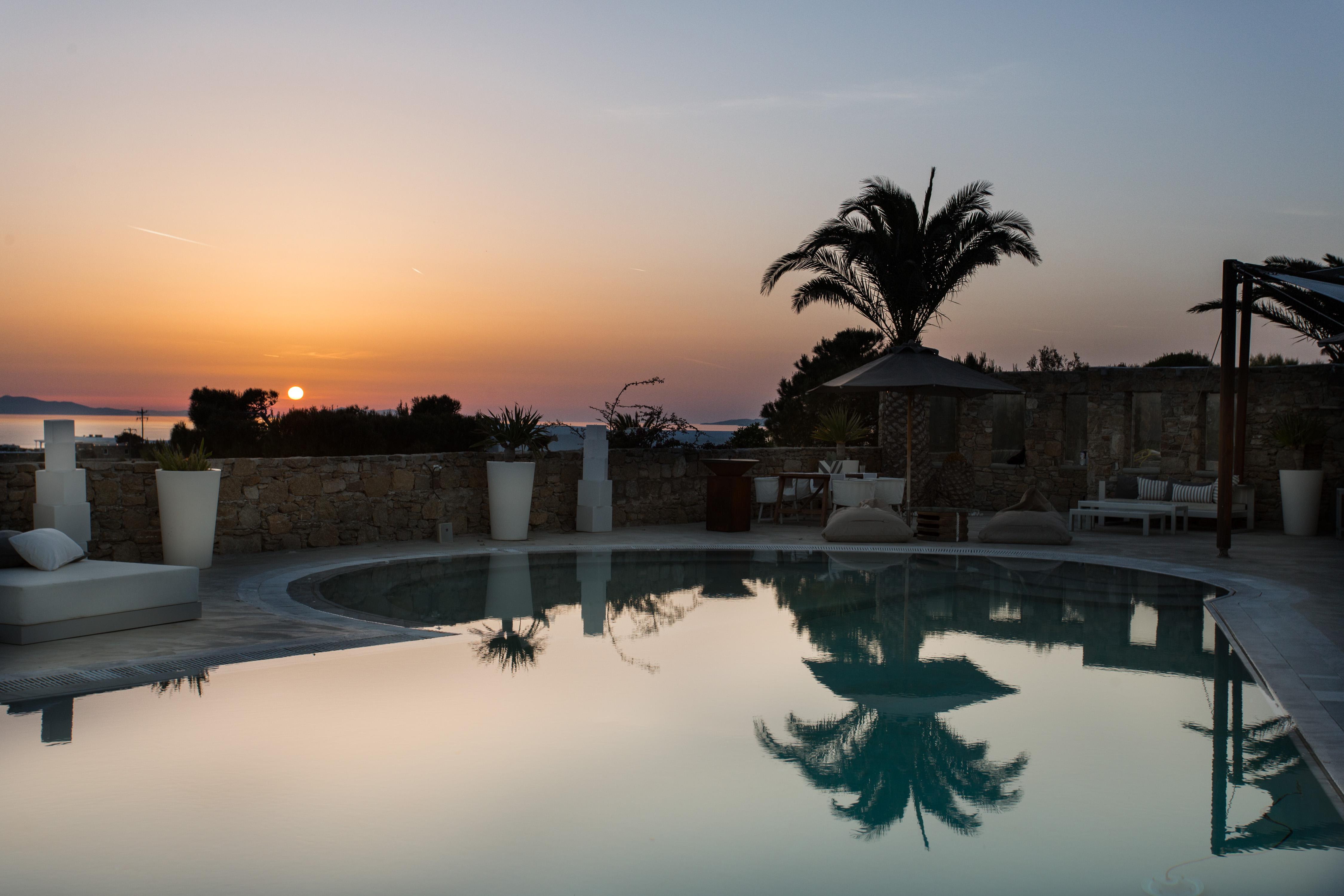 Ostraco Suites Mykonos Town Bagian luar foto