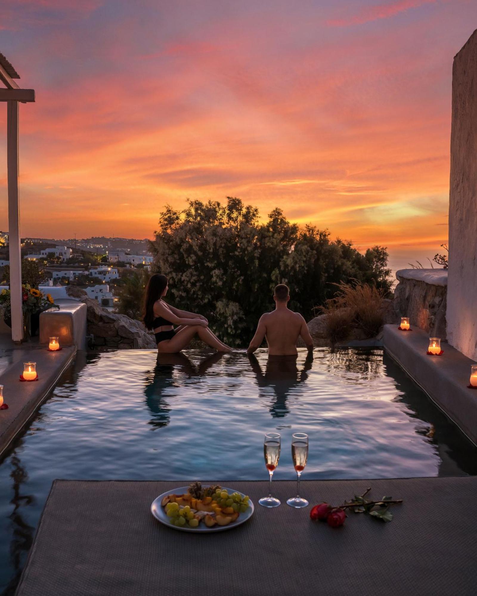 Ostraco Suites Mykonos Town Bagian luar foto