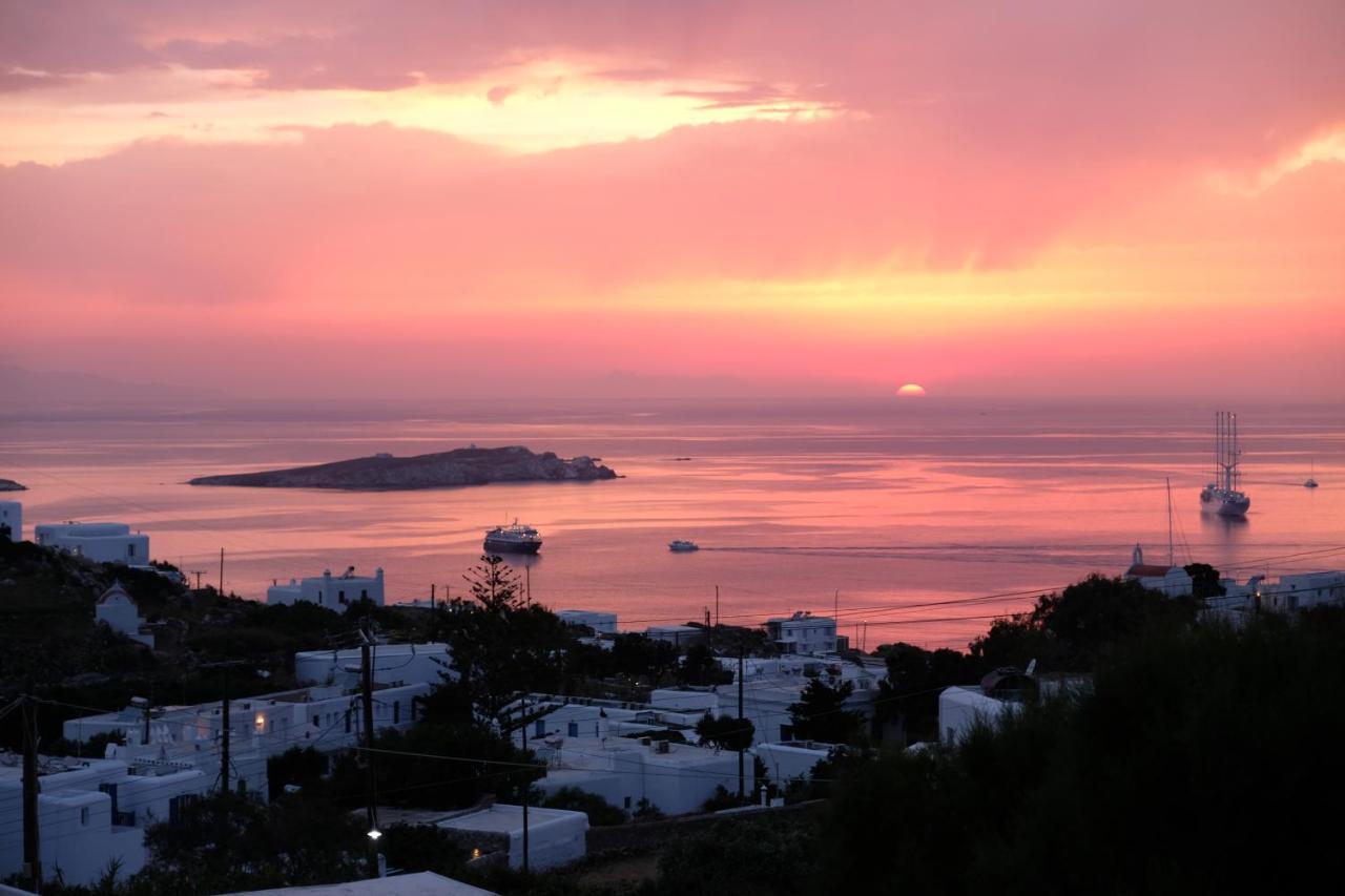 Ostraco Suites Mykonos Town Bagian luar foto